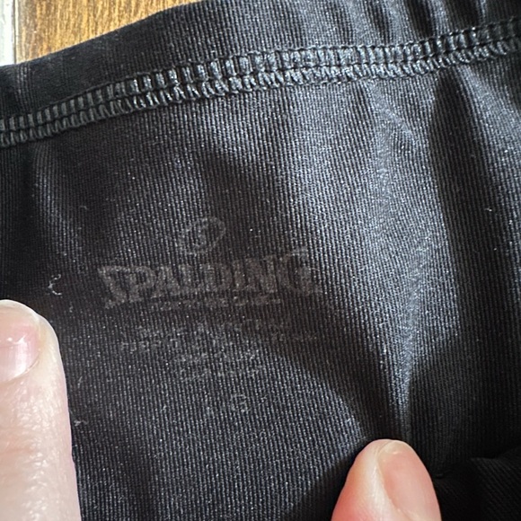 Spalding women's leggings size L- maybe worn once - in perfect condition - Picture 3 of 5